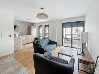  Appartement à louer 3 pièces 71 m²