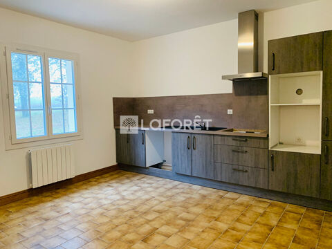  Maison � louer 8 pi�ces 185 m� Burie