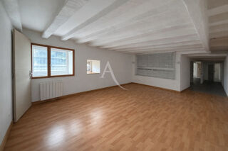  Immeuble � vendre 3 pi�ces 158 m�