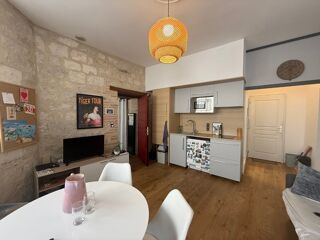  Maison � vendre 12 pi�ces 303 m�