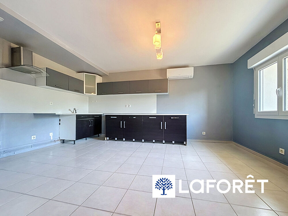 Location Appartement Appartement Oytier Saint Oblas 3 pièce(s) 74.24 m2 Oytier saint oblas