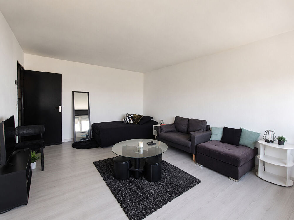 Vente Appartement Appartement Lens 1 pièce(s) 32 m2 + parking privé. Lens