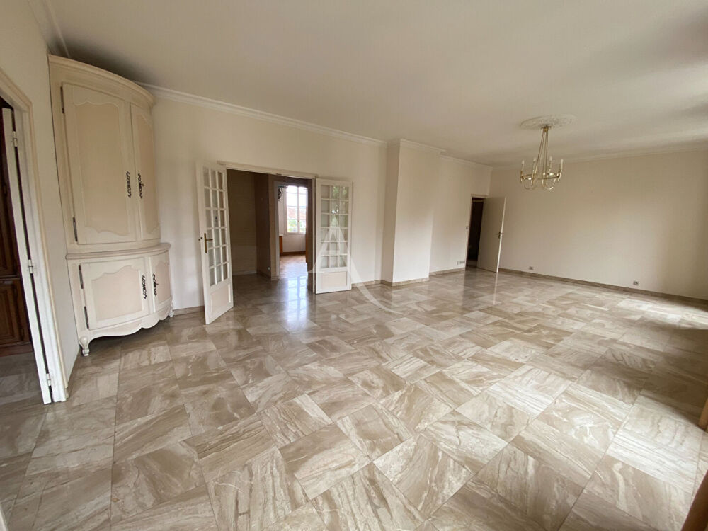 Appartement d'exception au coeur de Rochefort - 4 pièces - 139,20 m²