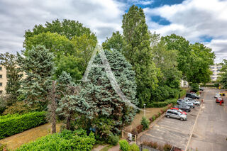  Appartement à vendre 4 pièces 77 m²