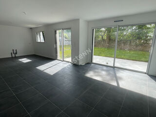 Maison 6 pi�ces 116 m� Elven