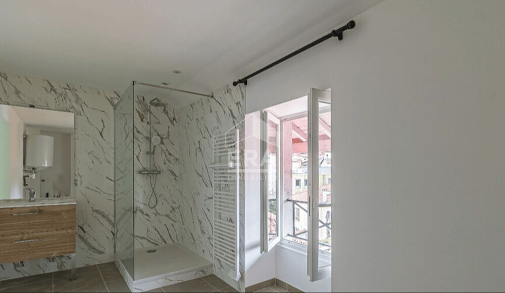 Location Appartement Magnifique appartement sous les combles, refait à neuf - 41m2 - Tarare Tarare