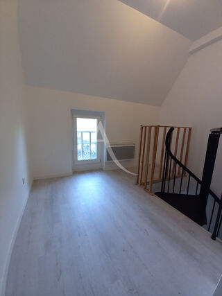 Location Appartement Appartement Magny En Vexin 2 pièce(s) DUPLEX 18 m2 Magny en vexin