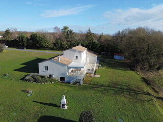  Maison � vendre 4 pi�ces 130 m�