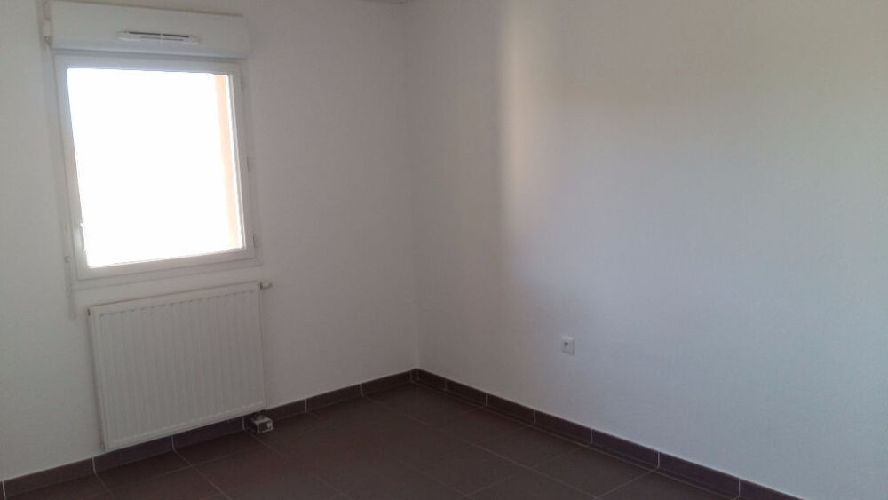 Appartement T2 avec parking - Dernier étage - Résidence récente - Sète