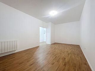  Appartement à louer 2 pièces 48 m²