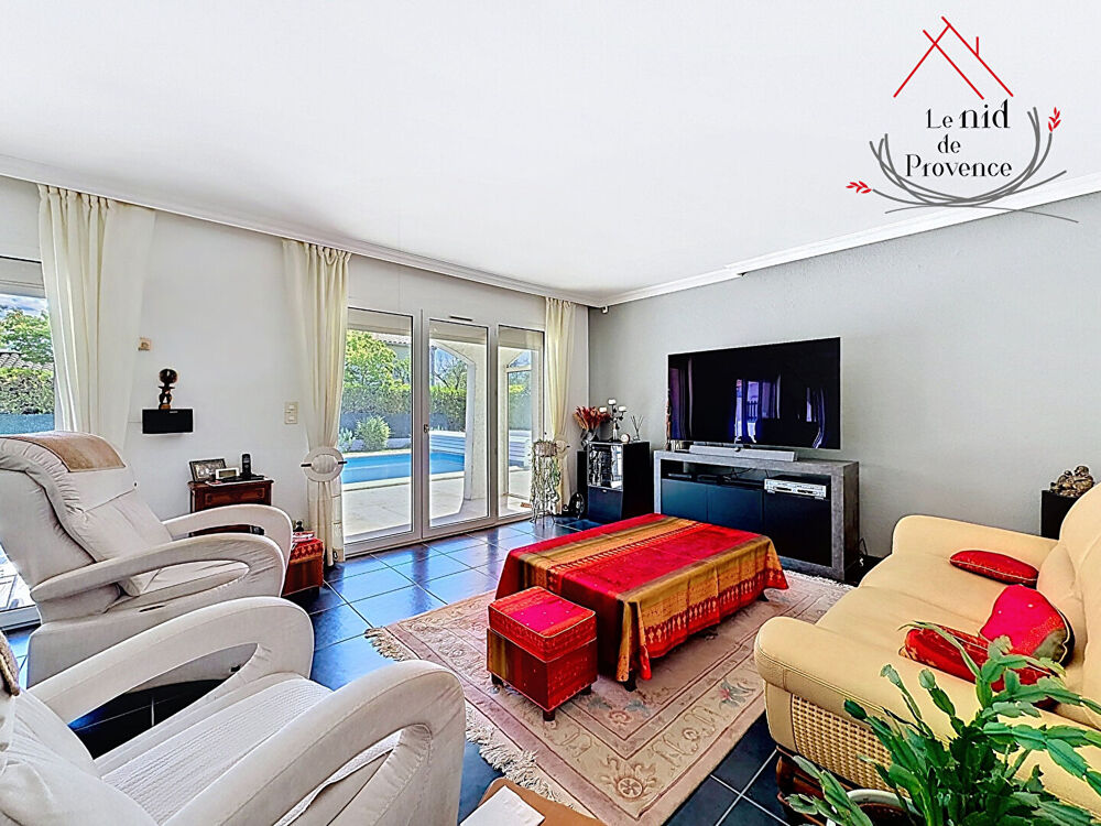 Vente Maison Maison familiale à Orgon de 148m2 avec piscine Orgon