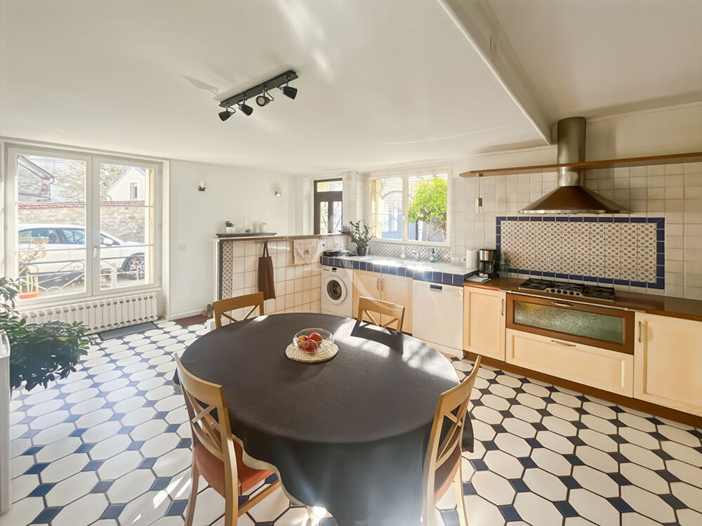 Maison Oinville sur Montcient 140 m² - 4 chambres