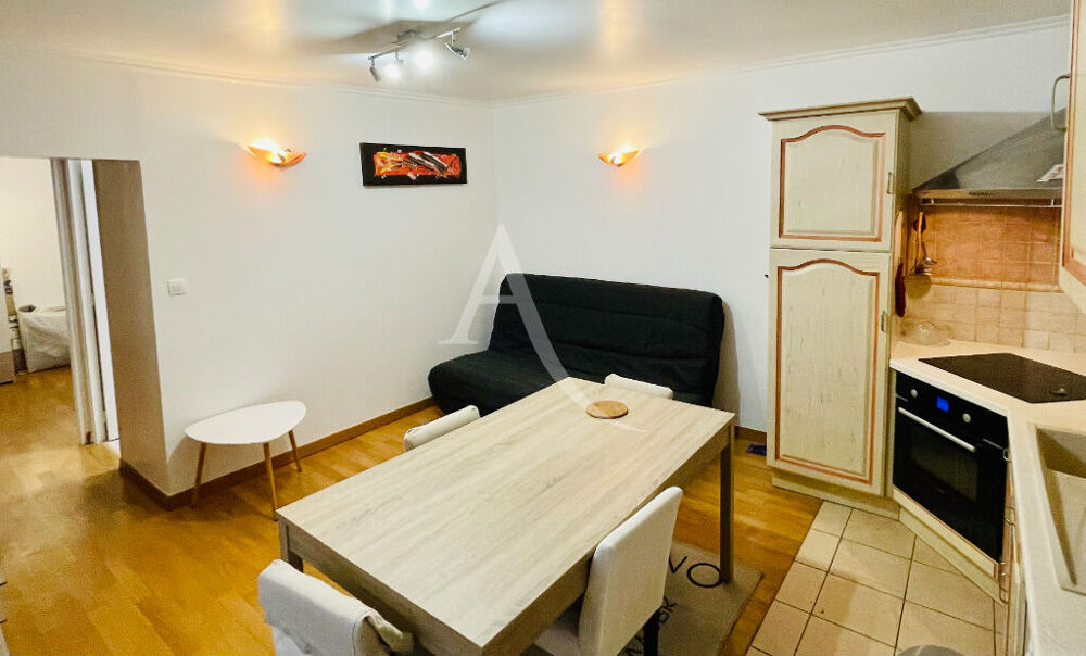 Location Appartement Appartement Versailles 2 pices 34 m Notre Dame  calme meubl impeccable Versailles