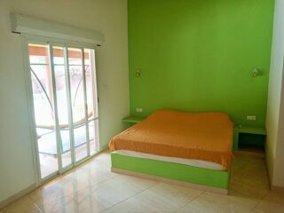  Maison � vendre 6 pi�ces 350 m� Saly portudal