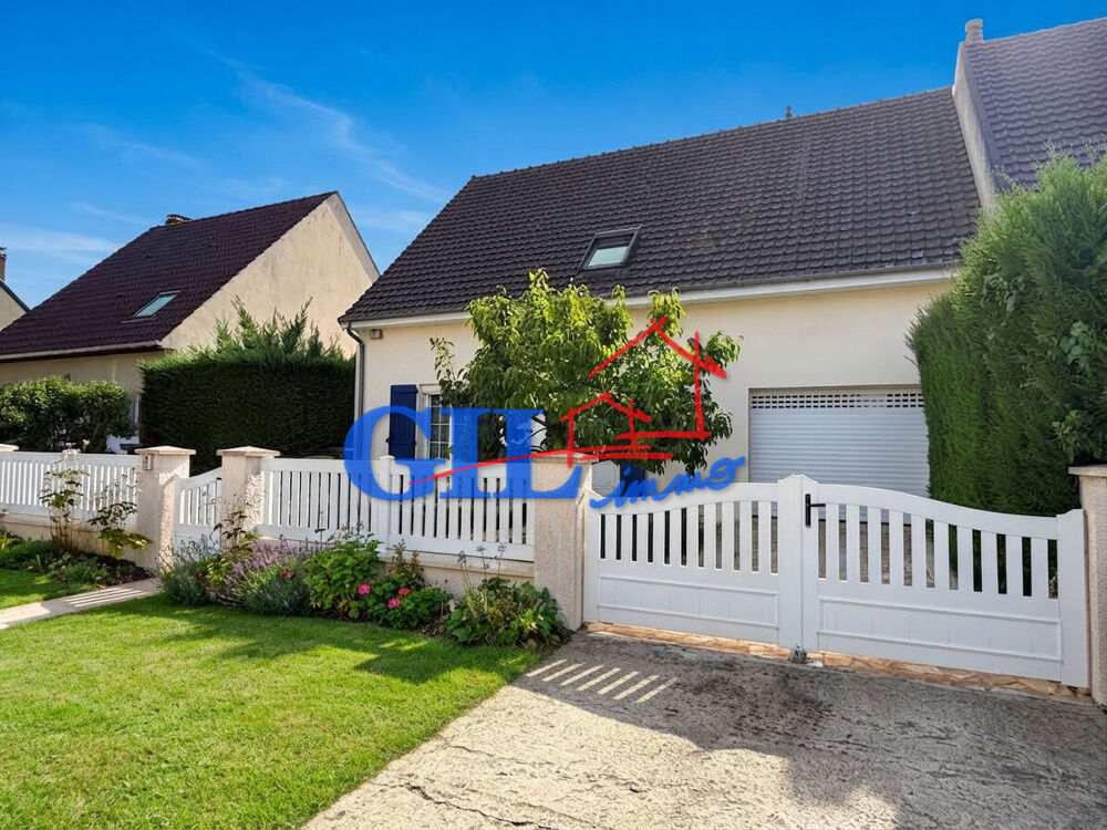 Vente Maison Maison Savigny Le Temple  6 pièce(s) 136 m2 Savigny le temple