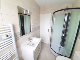  Appartement à louer 2 pièces 35 m²