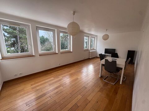   Choisy Le Roi - Appartement meubl� 3 pi�ces avec cave et parking Appartement - 3 pi�ce(s) - 73 m�