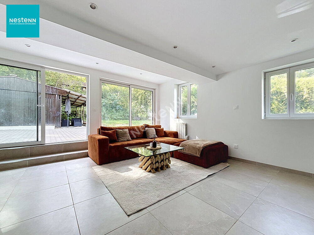 CONTAMINE SARZIN _ Maison individuelle 5 pièces d'environ 130 m², sur parcelle de 3 800 m², avec jardin, spacieux garage et carp