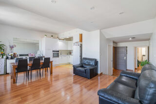  Appartement à vendre 5 pièces 144 m²