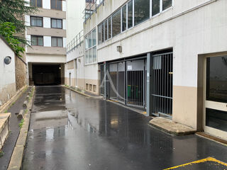  Parking / Garage � vendre 12 m�