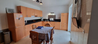  Maison  vendre 5 pices 195 m