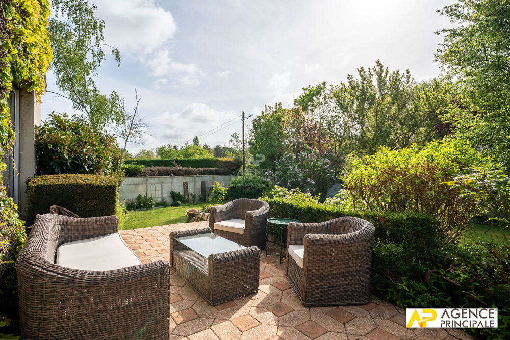 Vente Maison Maison 7 pièce(s) 160 m2 Le mesnil le roi