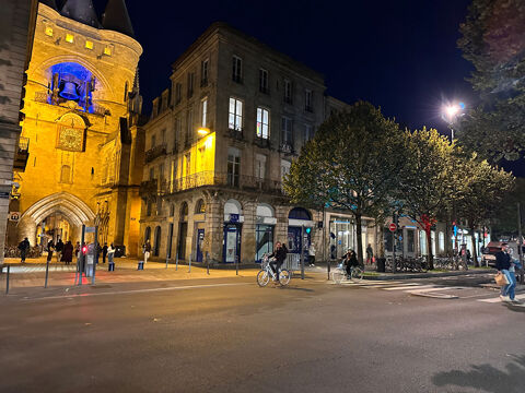 Quartier de la Grosse Cloche Fonds de Commerce de restauration 125000 33000 Bordeaux