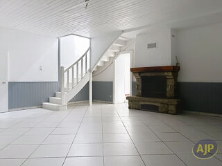 Location Maison Maison Issé 5 pièce(s) 108.18 m2 Issé