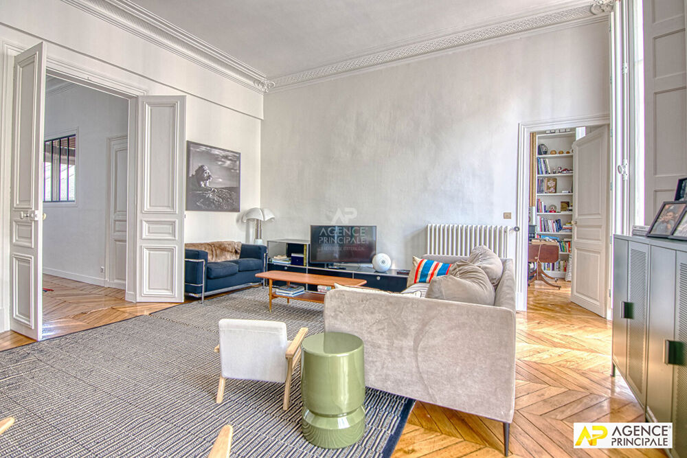 Vente Appartement Versailles Notre-Dame Appartement 4 pièces 121.45 m² carrez situé au 1er étage Versailles