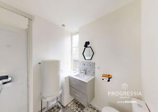  Immeuble à vendre 8 pièces 119 m²