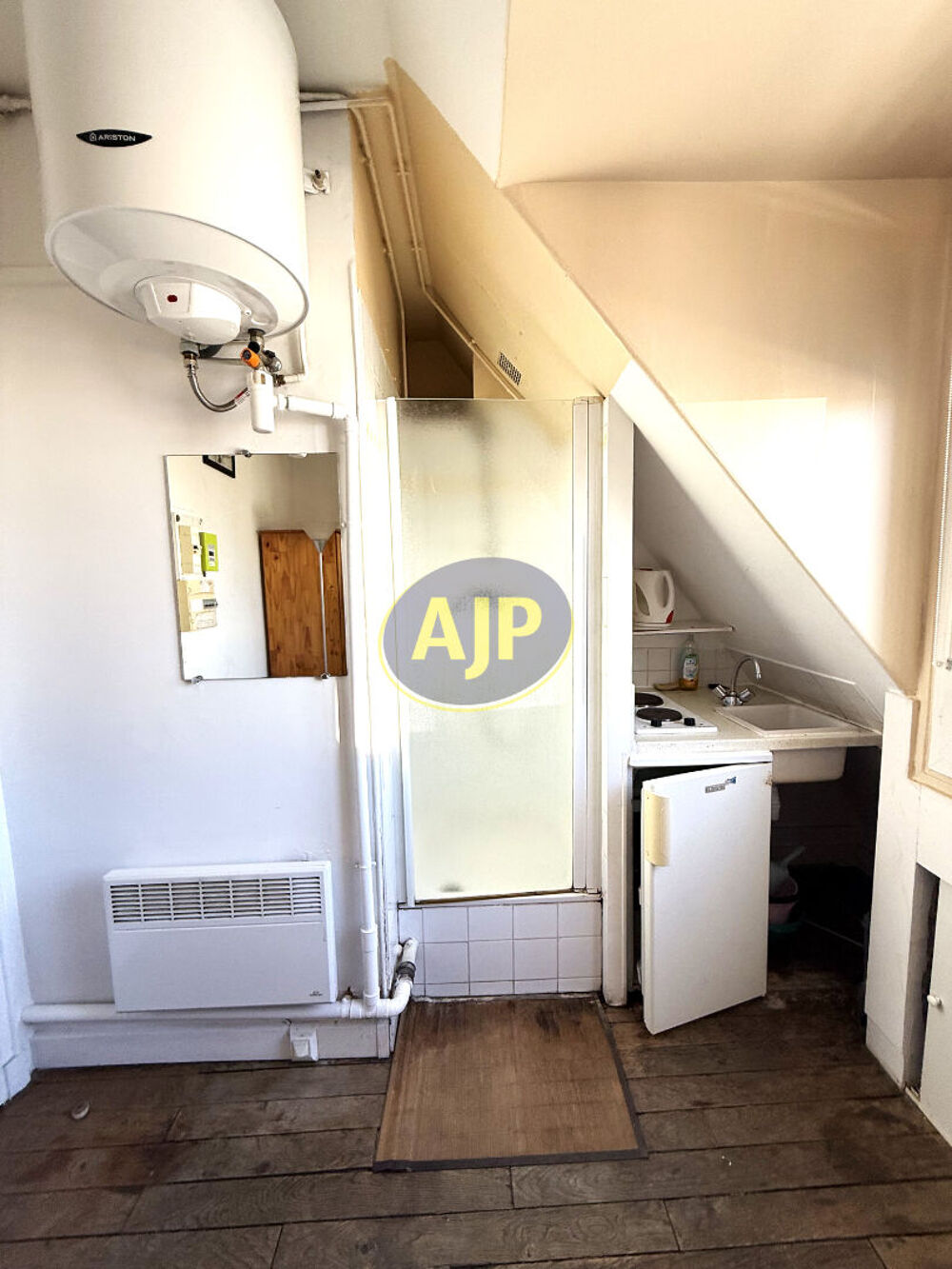 Vente Appartement Paris 15ème Métro DUPLEIX , Chambre aménagée. Paris 15