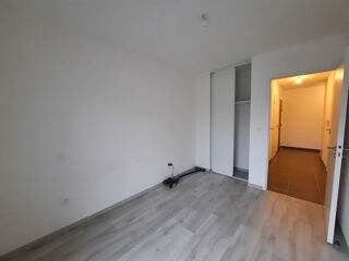  Appartement à louer 3 pièces 64 m²