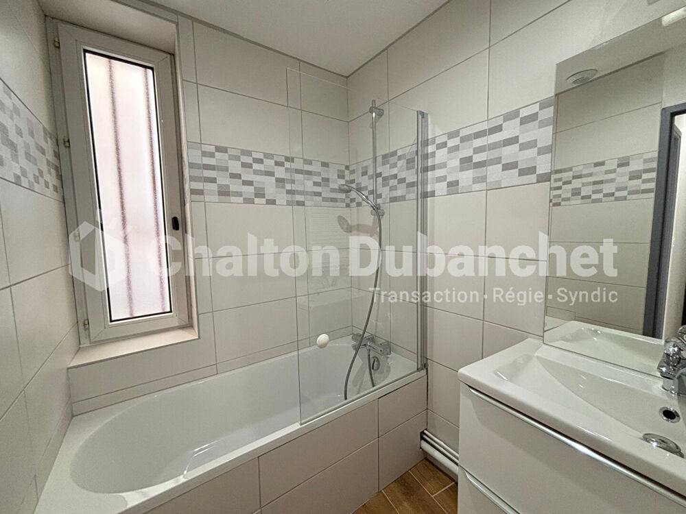Location Appartement ROANNE - Appartement de 60.8 m² Roanne