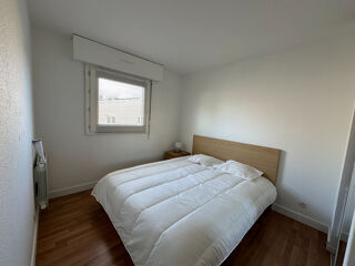  Appartement à louer 3 pièces 69 m²