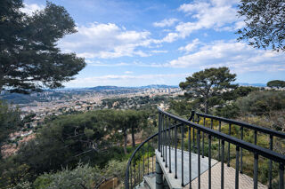  Maison � vendre 8 pi�ces 200 m�