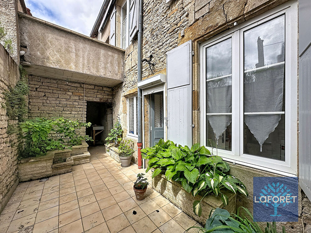 Vente Maison Maison Langres 5 pièce(s) 261 m2 Langres
