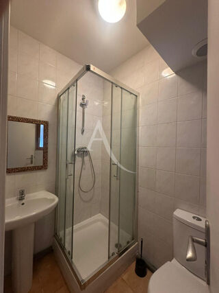  Appartement à louer 2 pièces 27 m²