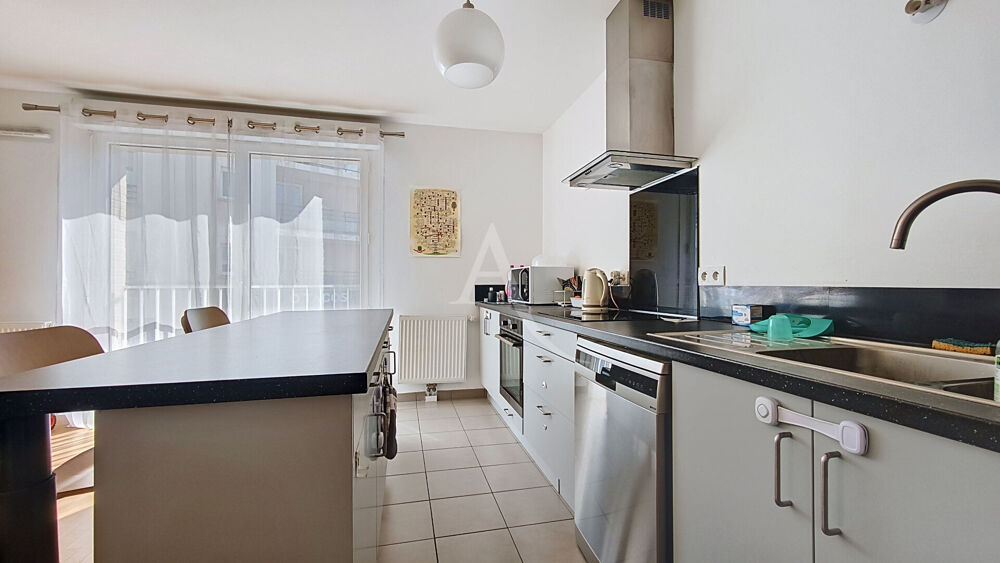 Appartement Massy 2 pièce(s) 49.24 m2 Quartier Vilmorin
