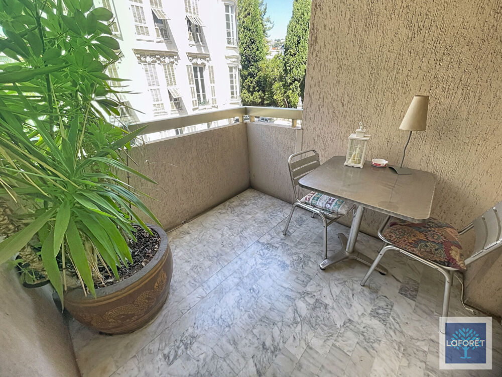 Vente Appartement Superbe 3 pièces D'angle - NICE  QUARTIER DES FLEURS Nice