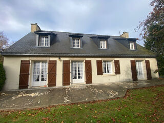  Maison � vendre 6 pi�ces 165 m�