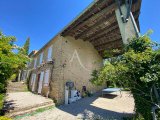  Villa à vendre 15 + pièces 503 m²