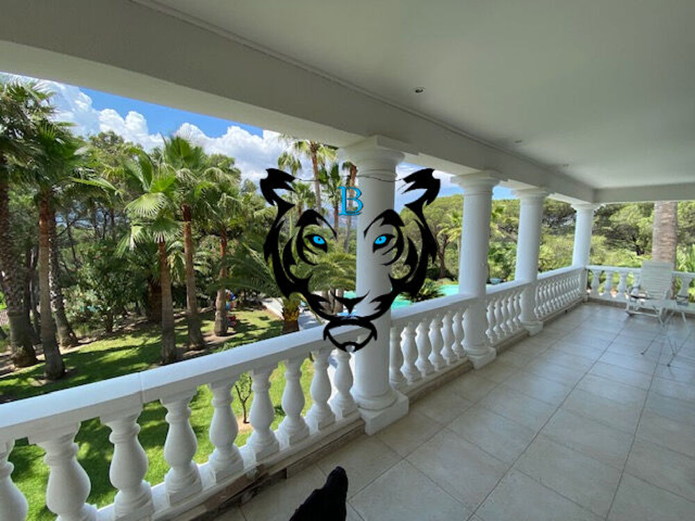  vendre  Maison Roquebrune-sur-Argens (83520)