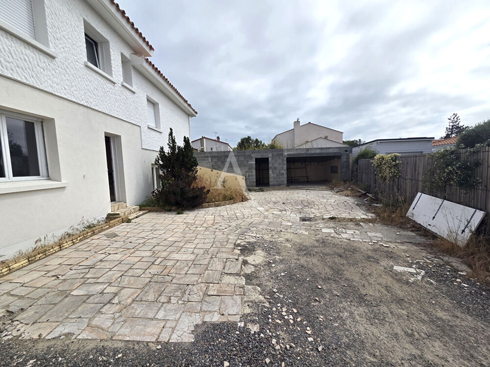 Vente Appartement Plateau à aménager de 142 m² Les sables d olonne