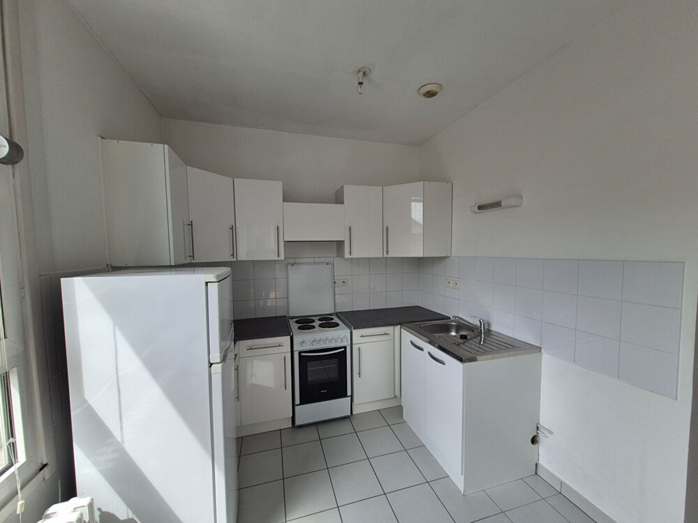 Vente Appartement Appartement T3 avec cave, garage et parking privatif en centre ville Lens