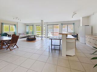  Maison à vendre 13 pièces 512 m²