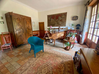  Maison  vendre 10 pices 235 m