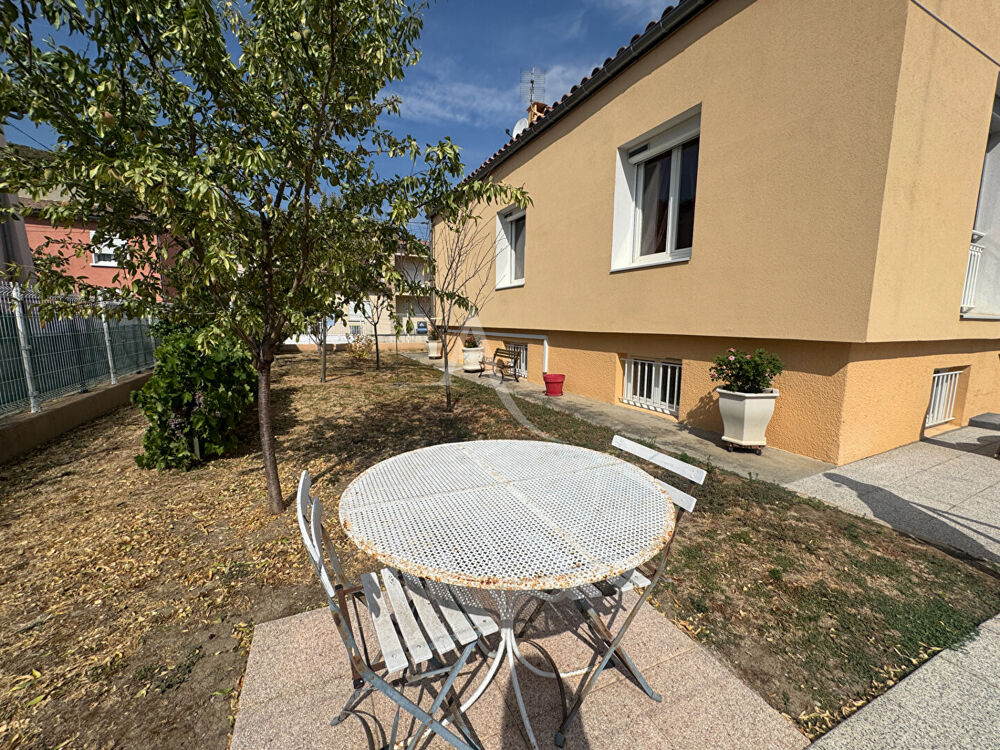 À vendre ? Maison de plain-pied avec jardin ? Proche centre-ville ? 200 000