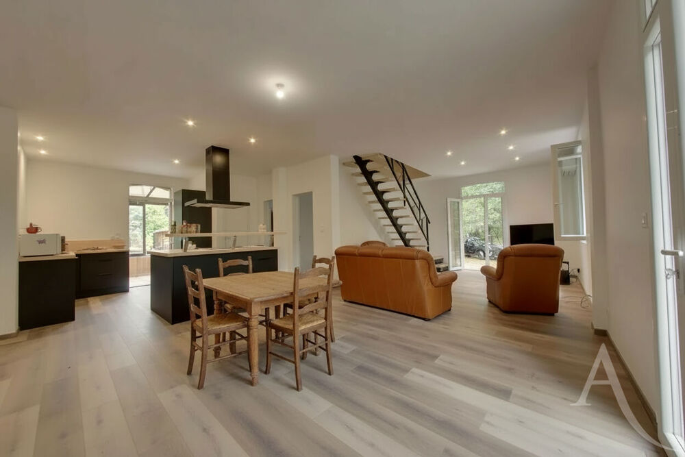 Vente Maison SOUSTONS-PLAGE -Maison de maître rénovée de 176 m² avec grange de 120 m² sur un airial Soustons
