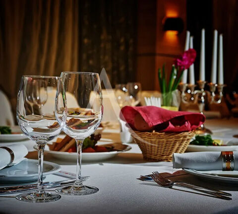 bel emplacement restaurant  centre de Cannes 550000 06400 Cannes