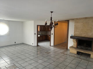  Maison à vendre 12 pièces 201 m²